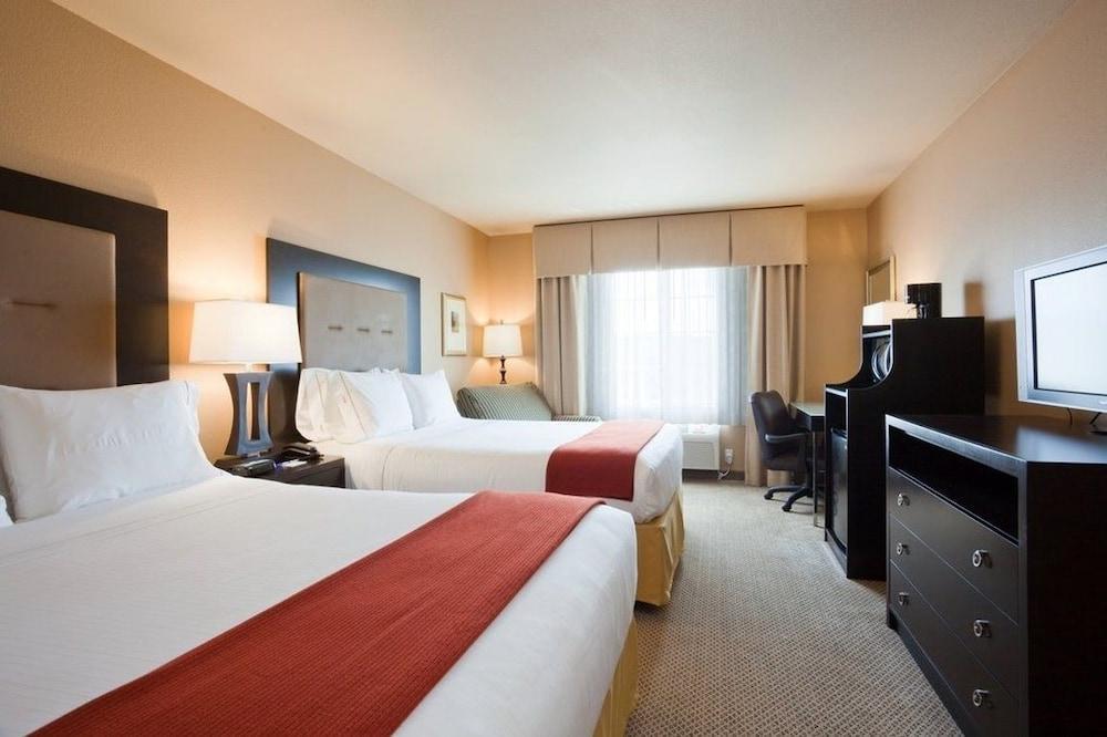 Holiday Inn Express & Suites San Antonio Frost Bank Center By Ihg Esterno foto