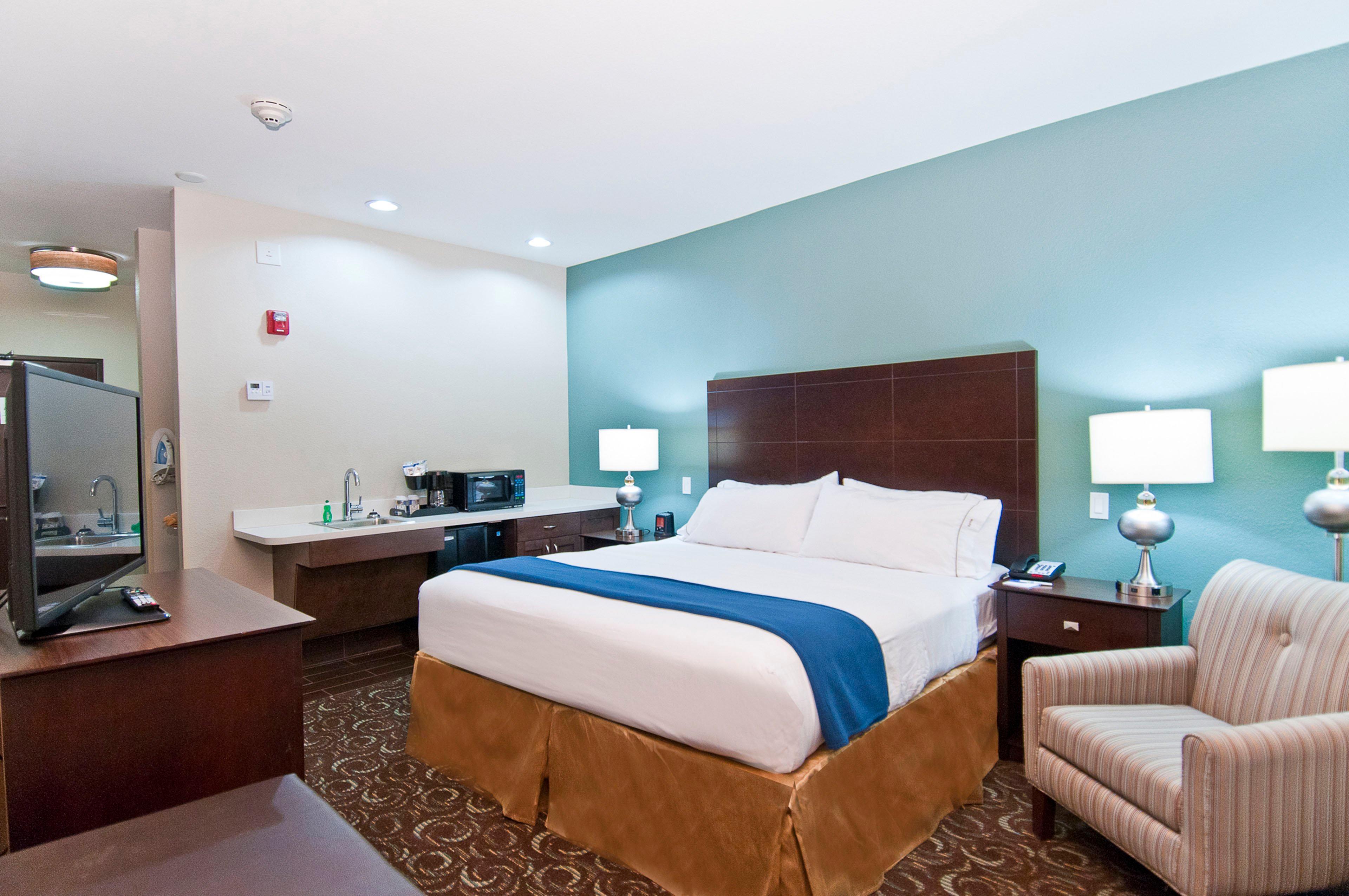 Holiday Inn Express & Suites San Antonio Frost Bank Center By Ihg Esterno foto
