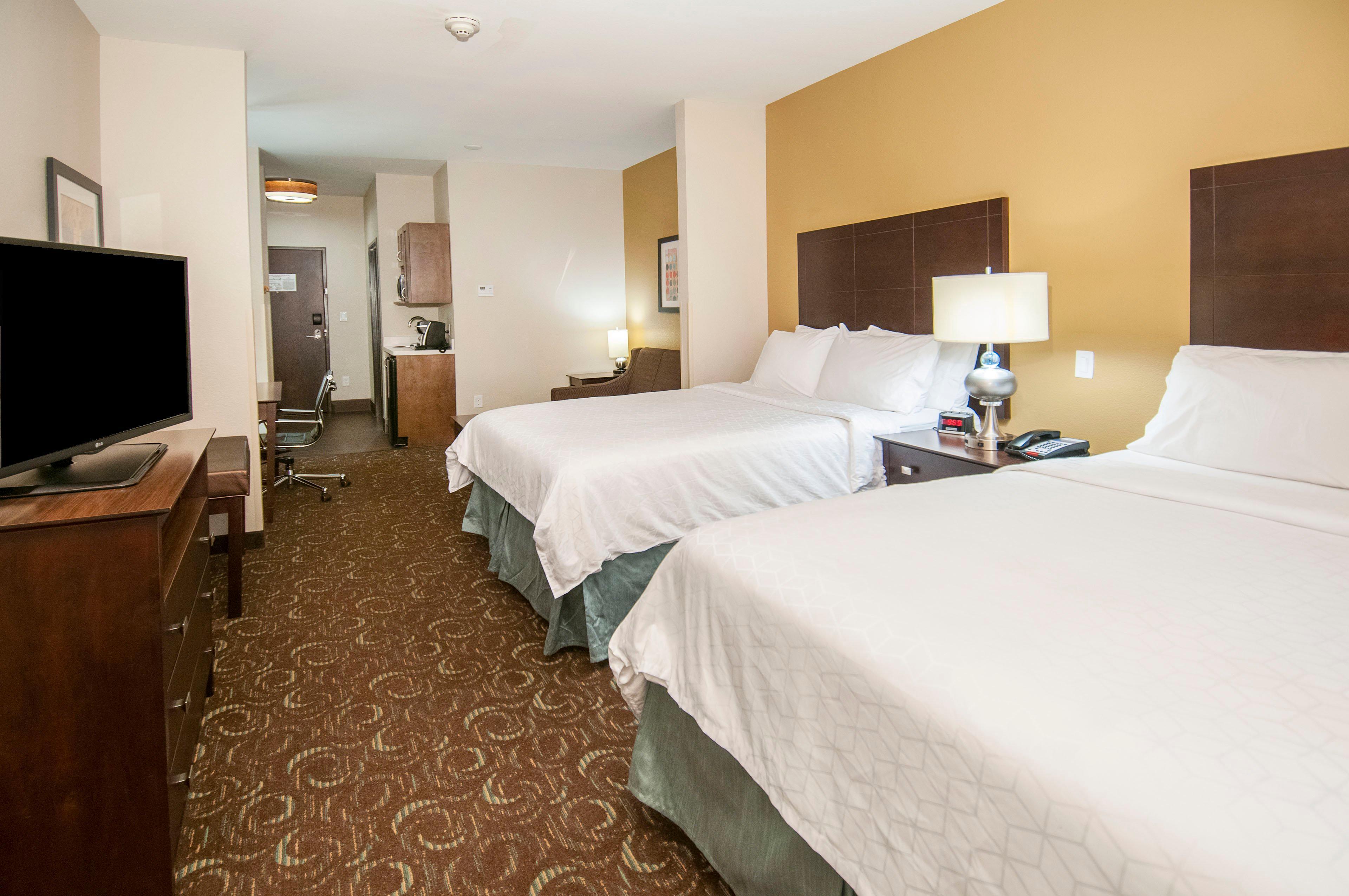 Holiday Inn Express & Suites San Antonio Frost Bank Center By Ihg Esterno foto
