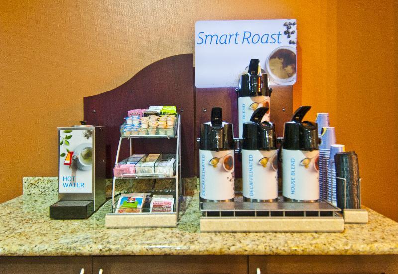 Holiday Inn Express & Suites San Antonio Frost Bank Center By Ihg Esterno foto